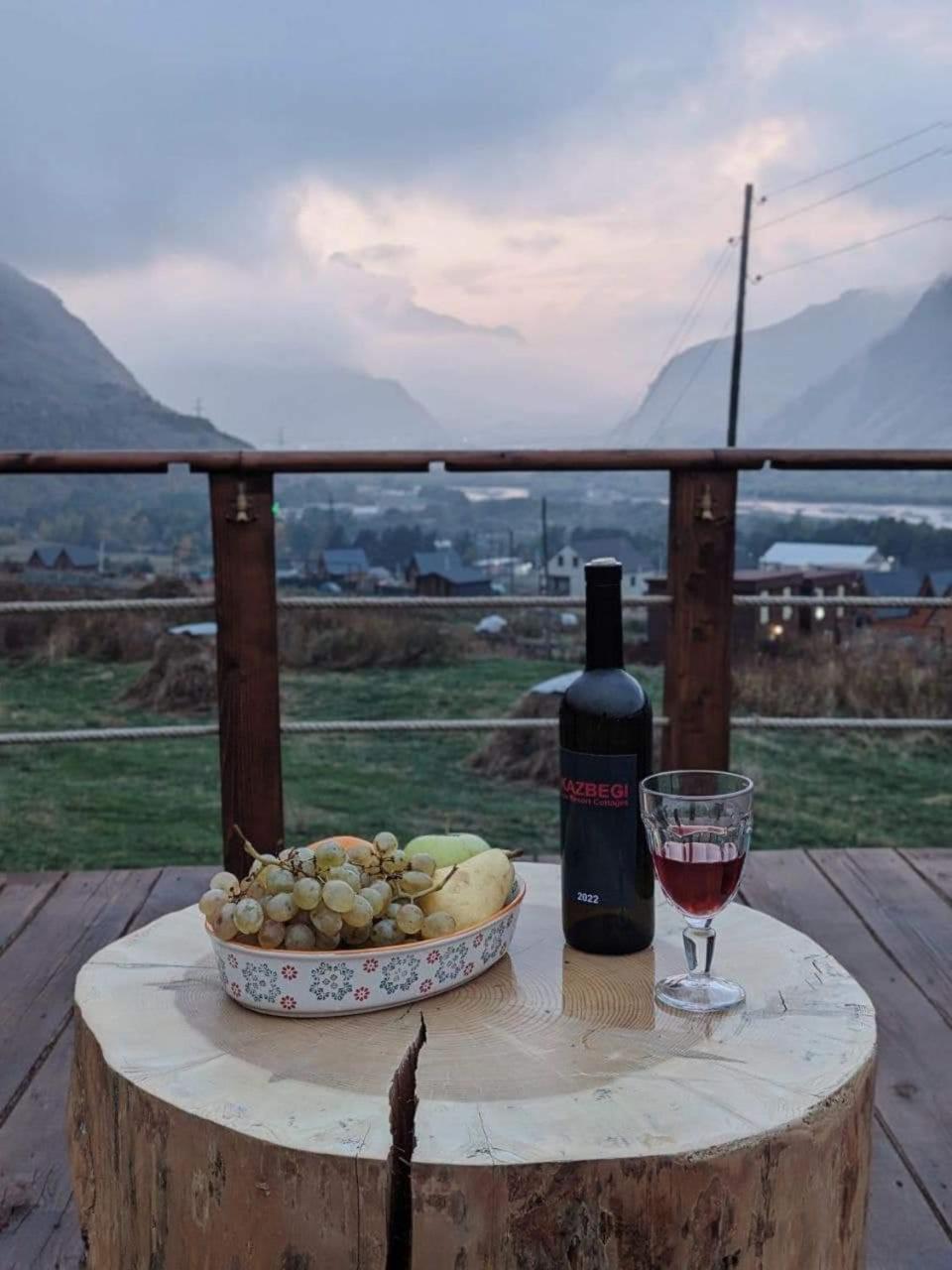 Kazbegi Spa Resort Cottages Kültér fotó