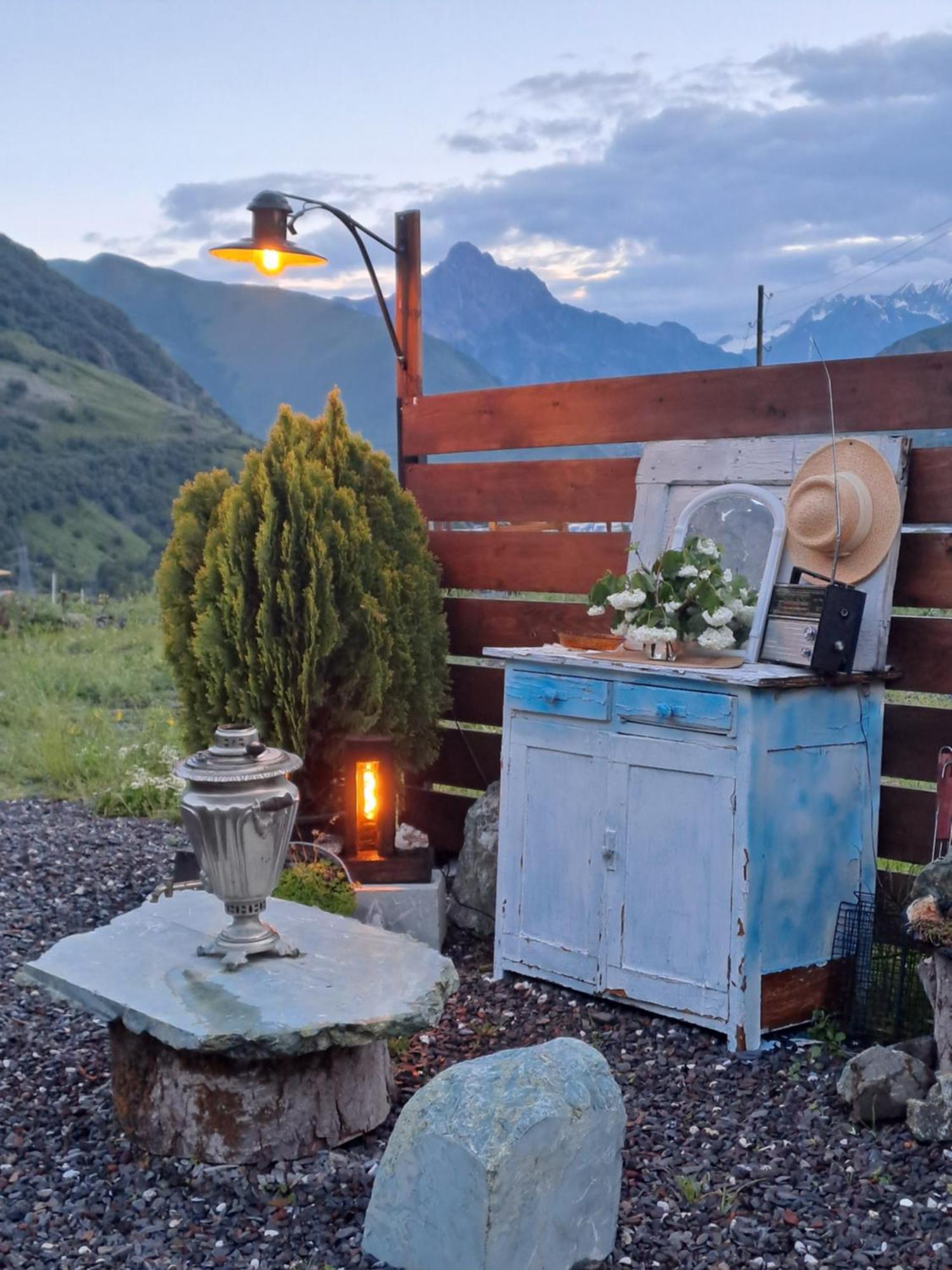Kazbegi Spa Resort Cottages Kültér fotó